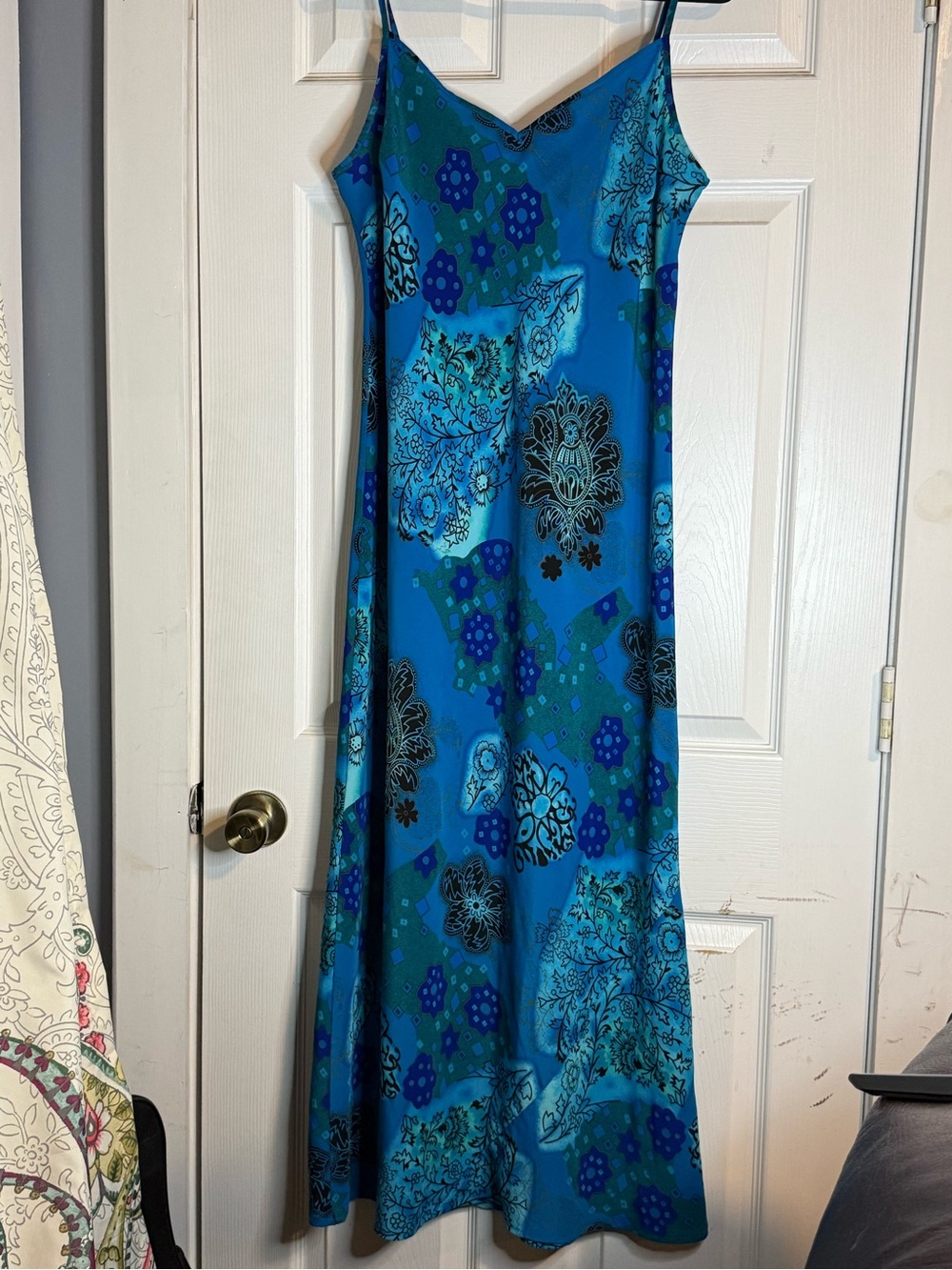 Maxi Slip Dress Large blue floral light flowy Vneck spaghetti straps Mint Julep